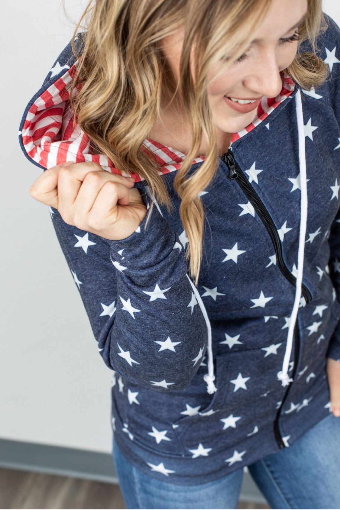 Zip up 2025 hoodie with stars